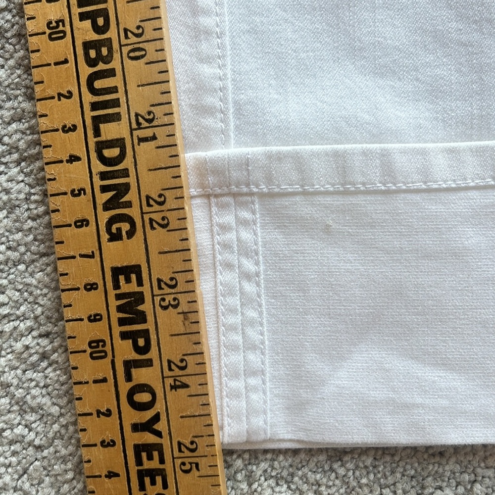 Lafayette 148 New York White Cropped Jeans - Picture 11 of 12